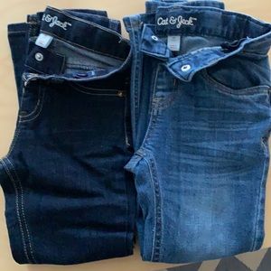 Two pairs of 5T skinny Cat and Jack jeans